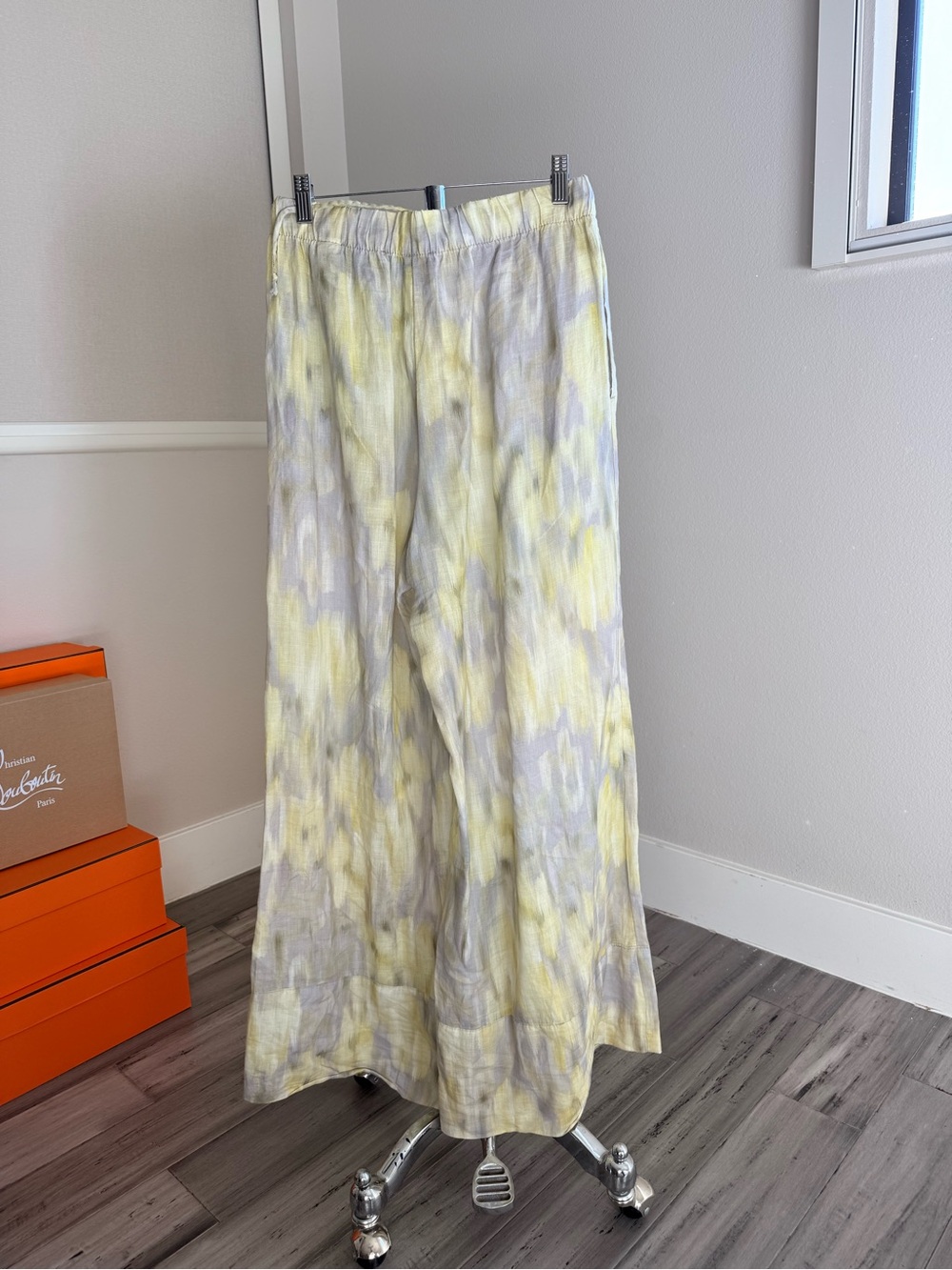 Zara Wide-Leg Printed Pants – Yellow & Gray